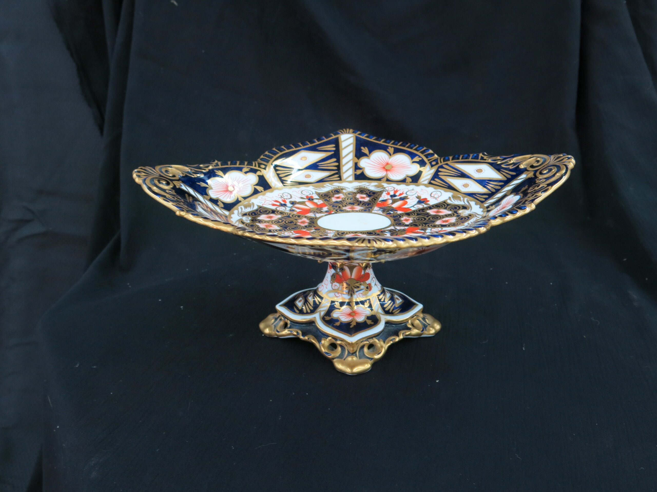 1924 Royal Crown Derby Pattern 2451 Imari Porcelain Compote