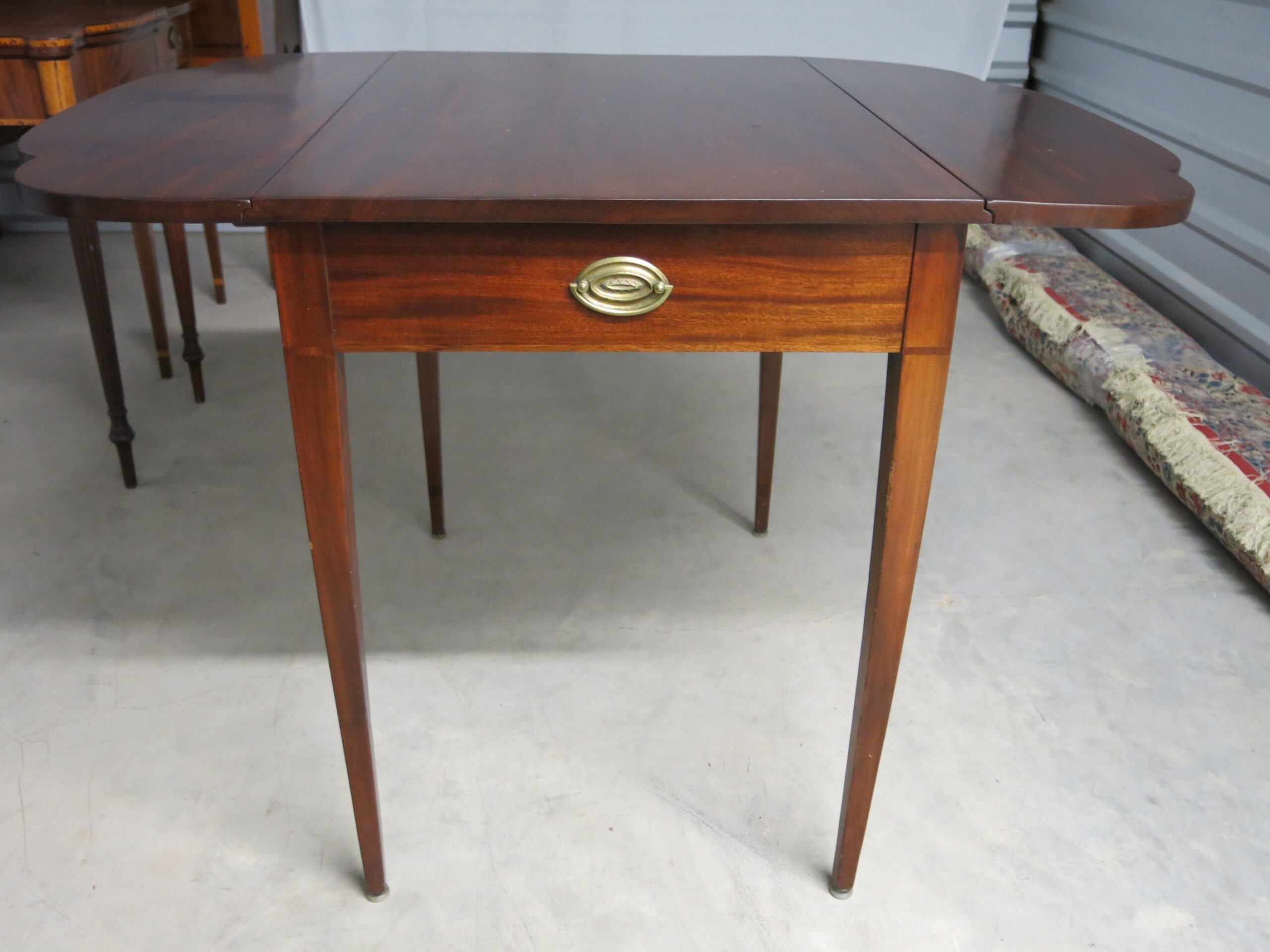 Late 18th Century Federal Drop Leaf Dining/Breakfast Table