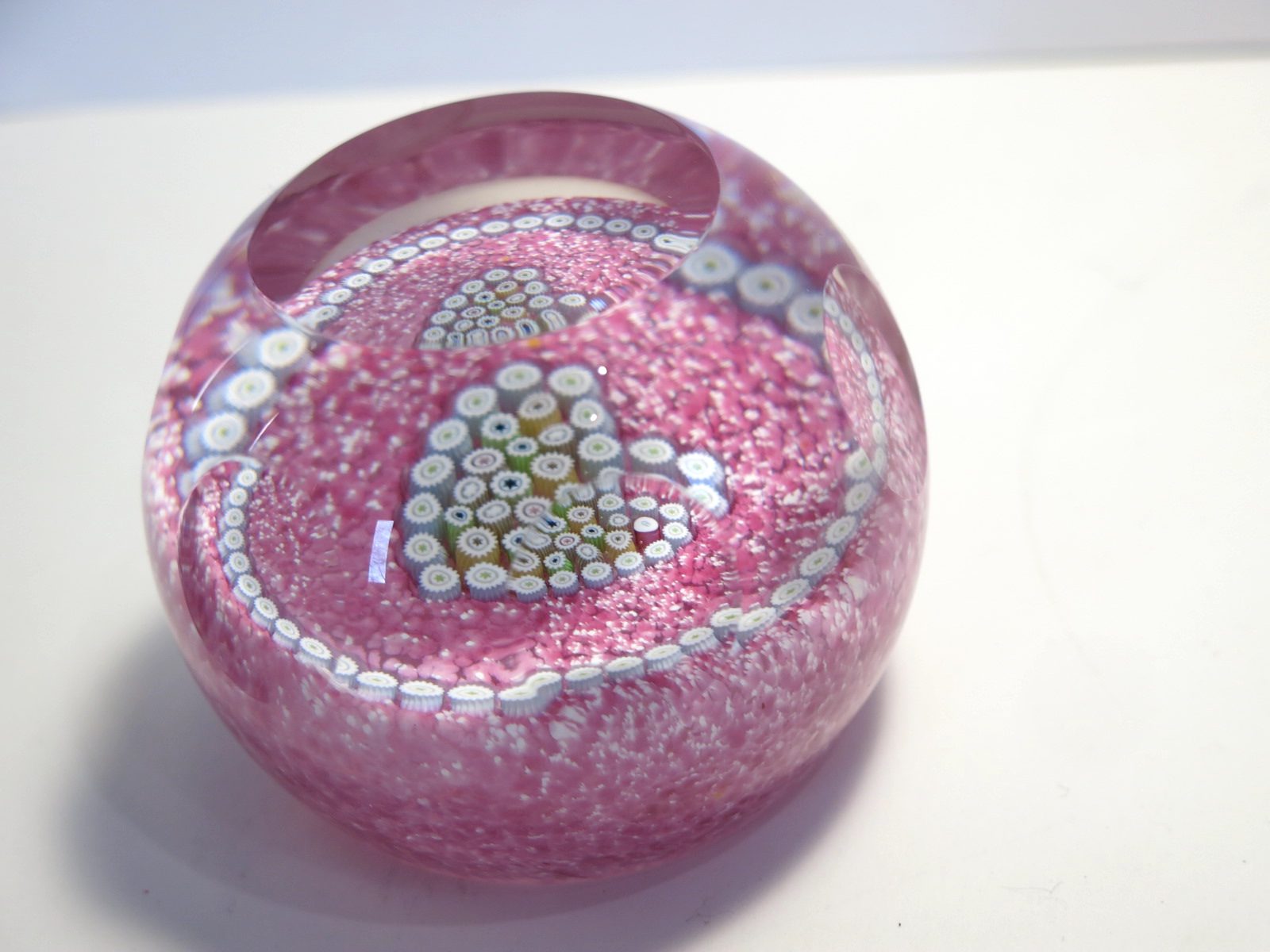 Caithness Pink Heart Romance Scotland Paperweight 98/350